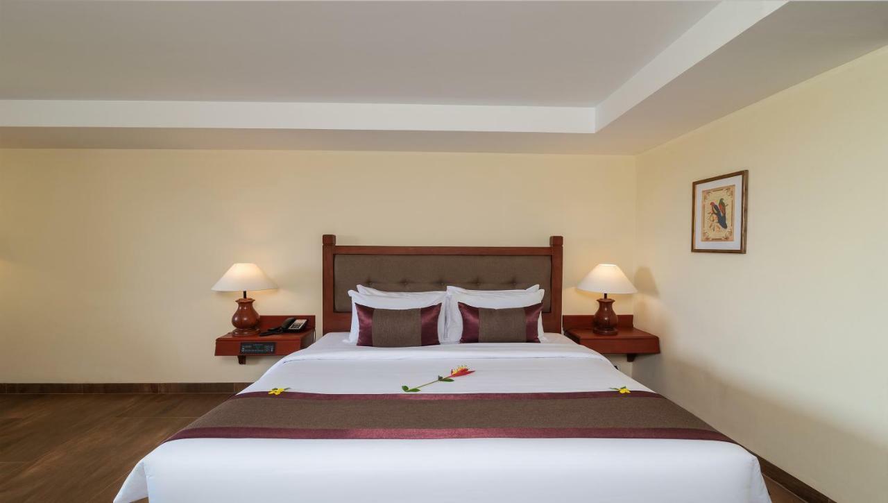 Hotel De La Renaissance Sziemreap Kültér fotó