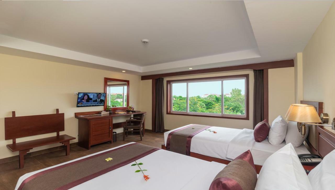 Hotel De La Renaissance Sziemreap Kültér fotó