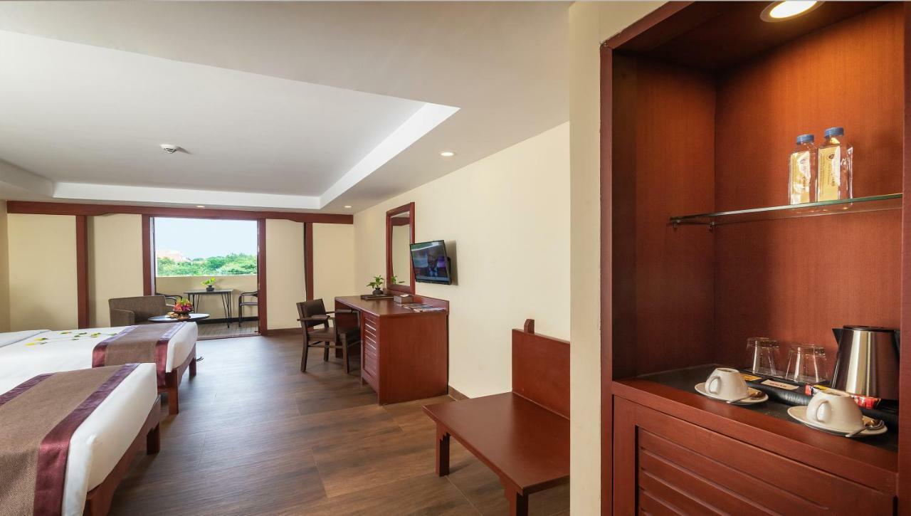 Hotel De La Renaissance Sziemreap Kültér fotó
