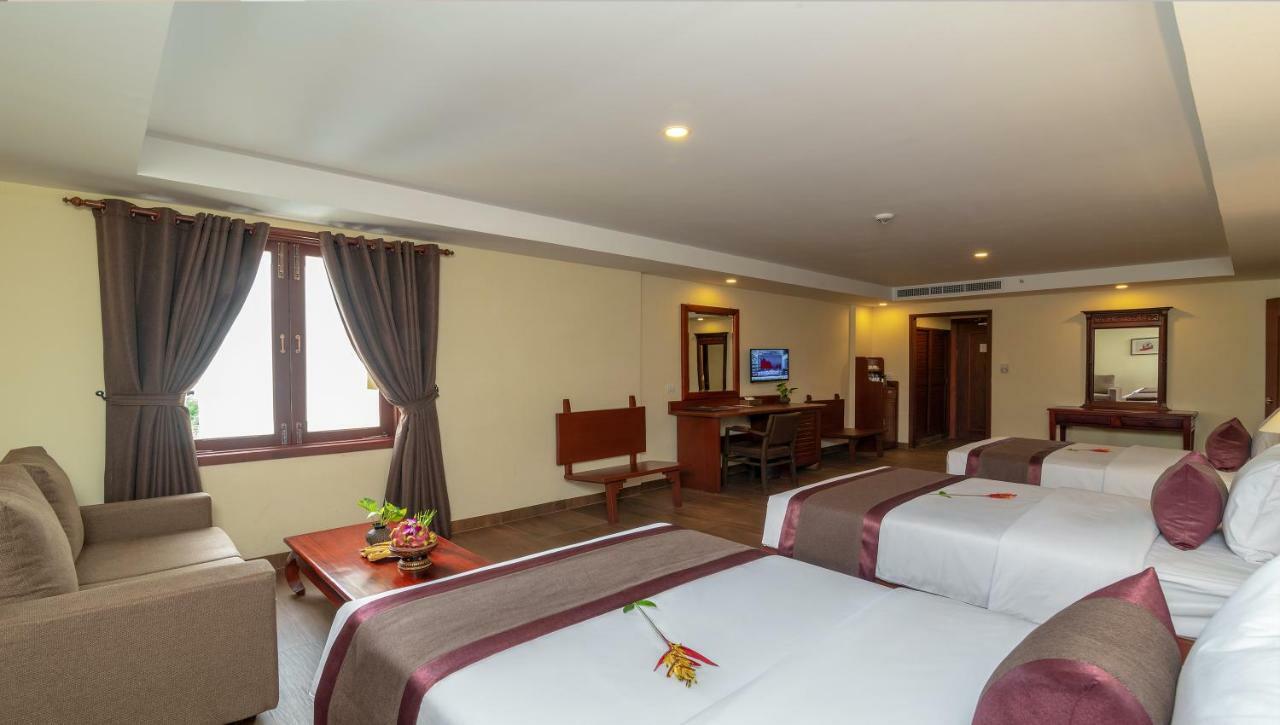 Hotel De La Renaissance Sziemreap Kültér fotó