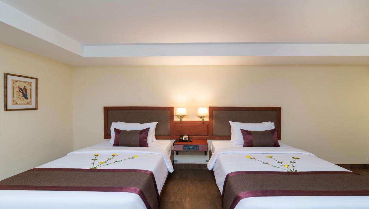 Hotel De La Renaissance Sziemreap Kültér fotó