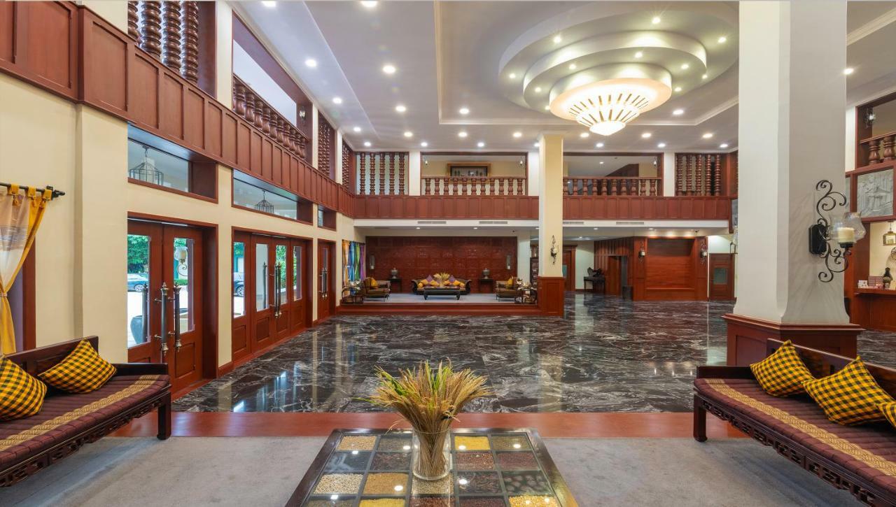Hotel De La Renaissance Sziemreap Kültér fotó